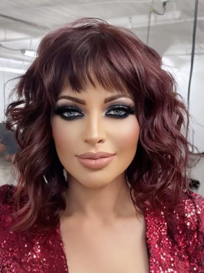 https://bbparlor.com/storage/2023/01/Best-traditional-makeup-in-glendale-ca.jpg